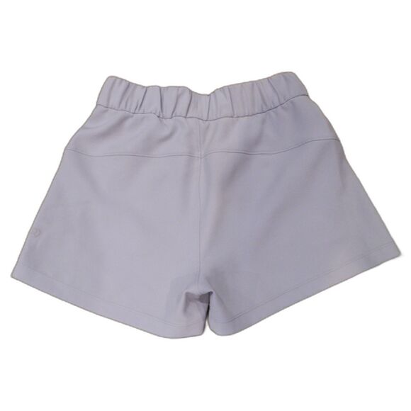 Lululemon Athletica Women's Drawstring Style Grey Shorts Size 2 - Picture 3 of 3